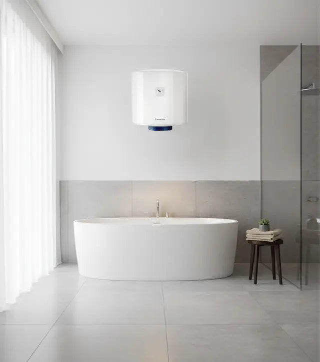 سخان كهرباء اريستون ، سعة 30 لتر ، ابيض - RUBIS PRO 30 V EG