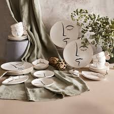 153.03.08.2093 - طقم فطار / جاتوه 26 قطعة كاراجا FACES