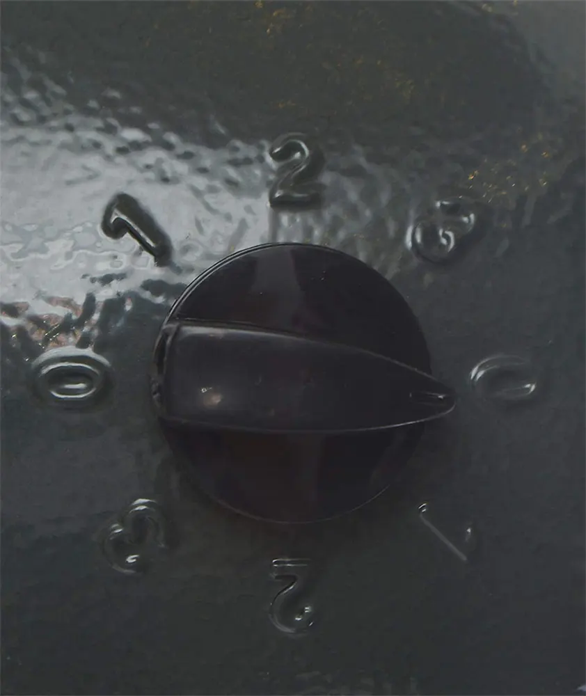 Wellsun Stand Fan WELLSUN 30 Inch 3 Metal Fins, Multi-Color, URISA30