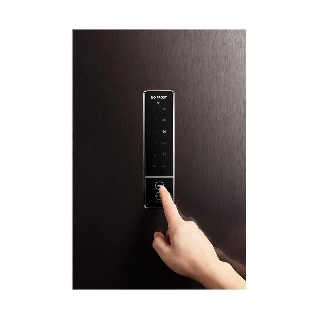 مجمد رقمي عمودي من توشيبا، 7 أدراج، سعة 238 لترًا - GR-RU312WE-DMN06