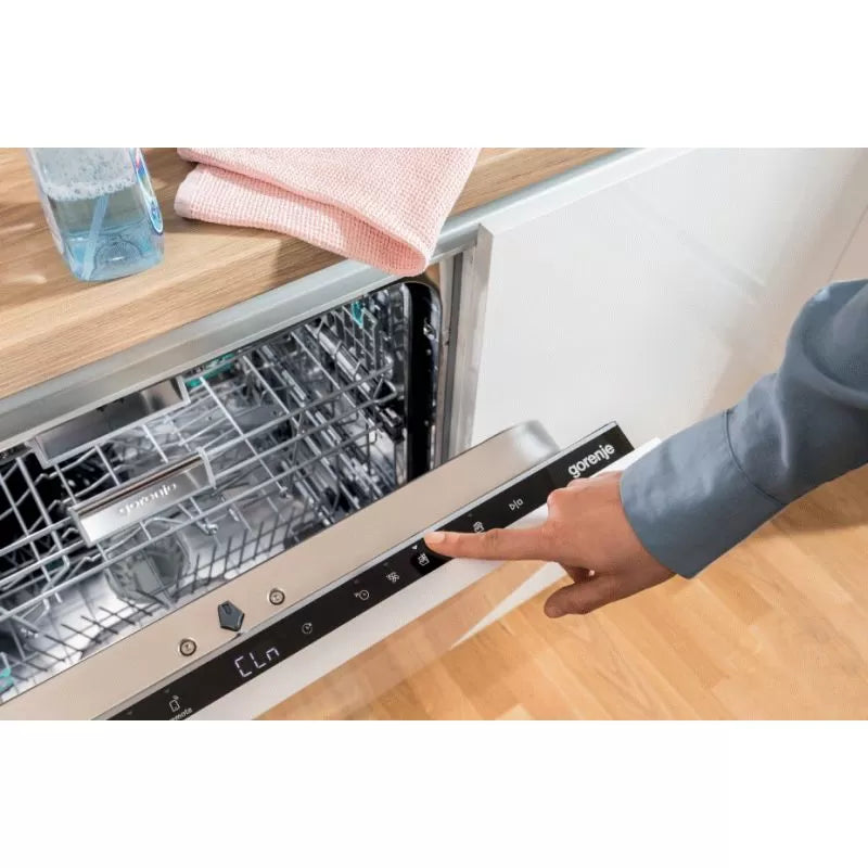 Gorenje 14-Person 6-Program Fully Integrated Built-in Dishwasher - GV642D61