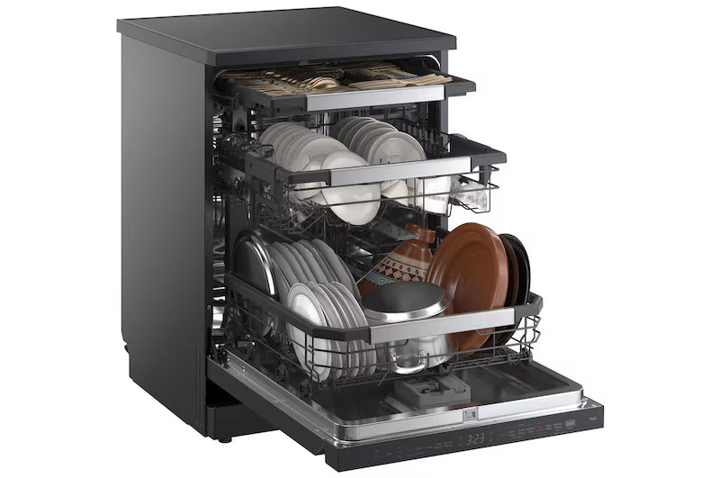 LG 14 Places QuadWash™ Dishwasher-Heat Dry