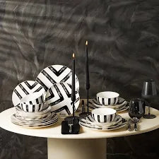 153.03.06.9605 - BLACK BLUSH LINE Karaca 24-Piece Porcelain Dinner Set, White and Black