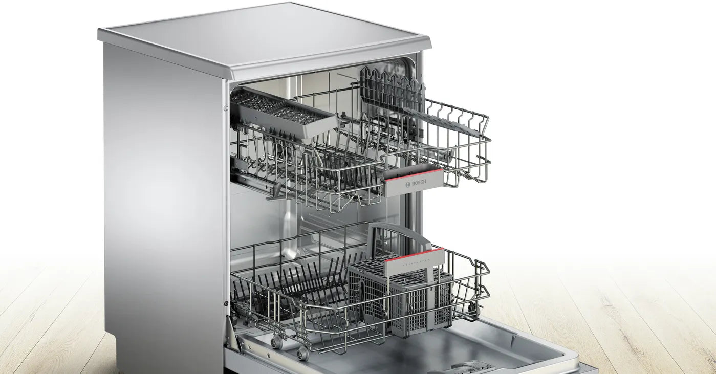 Bosch Series 4 | 13-Person 6-Program Freestanding Dishwasher - SMS46II10Q